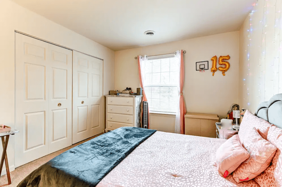 Bedroom at Oak Meadows