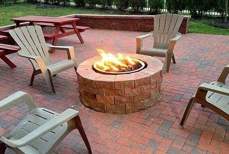 Fire Pit at Lofts at 525