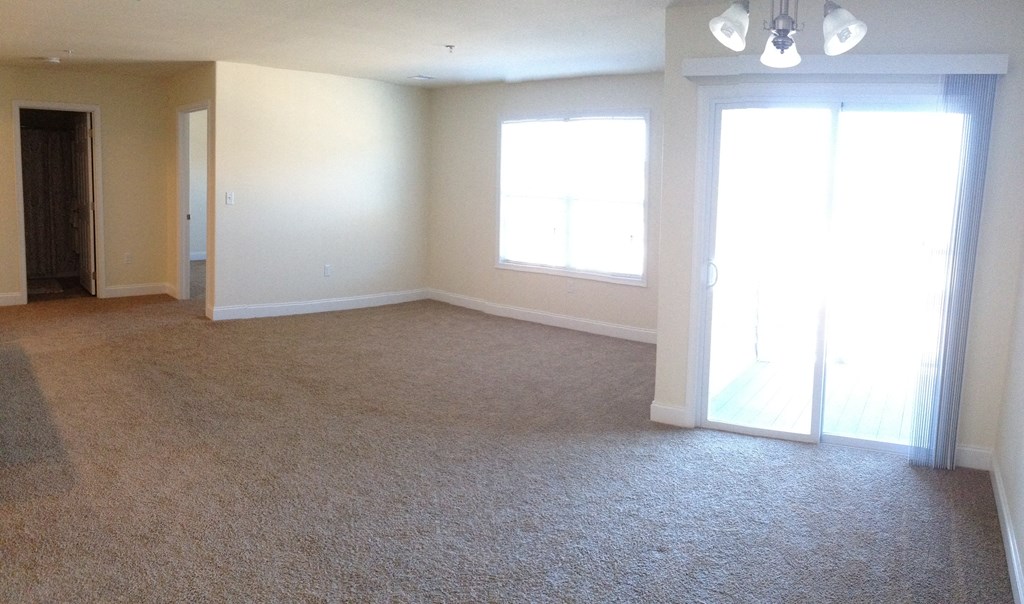 The Reserve at Paxton Creek Living Room Harrisburg Apartments