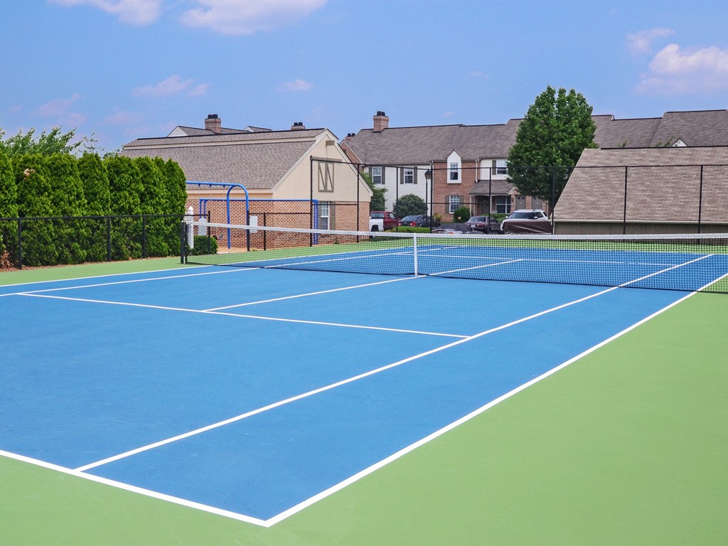 Tennis court at The Reserve at Reed Farm, Reading Apartments