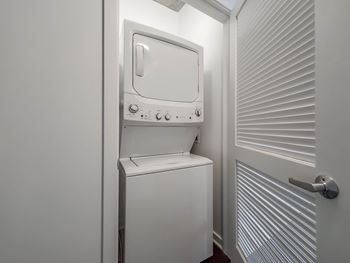 In-Unit Washer and Dryer