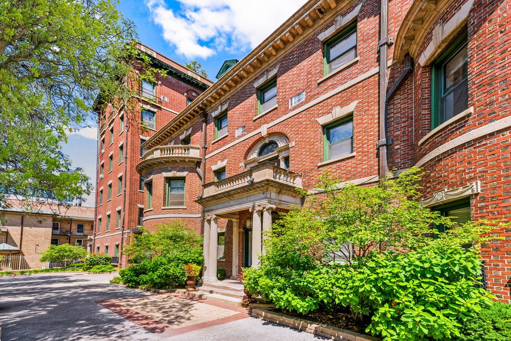 the building in which the apartment is located