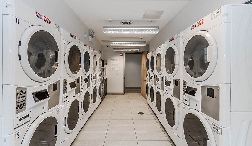 Laundry Facilities at Reside on Barry Apartments, 60657-5453, IL