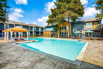 2 Resort-Style Swimming Pools