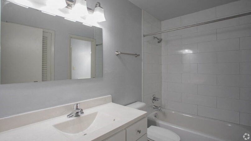 Turnberry Wells Townhomes