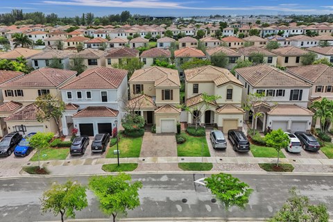 Aventura Isles tranquil community