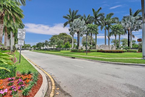 Aventura Isles Community Streets and Gardens