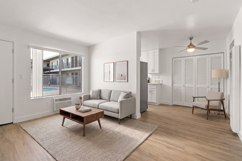 437 E Park 2 Beds Apartment for Rent