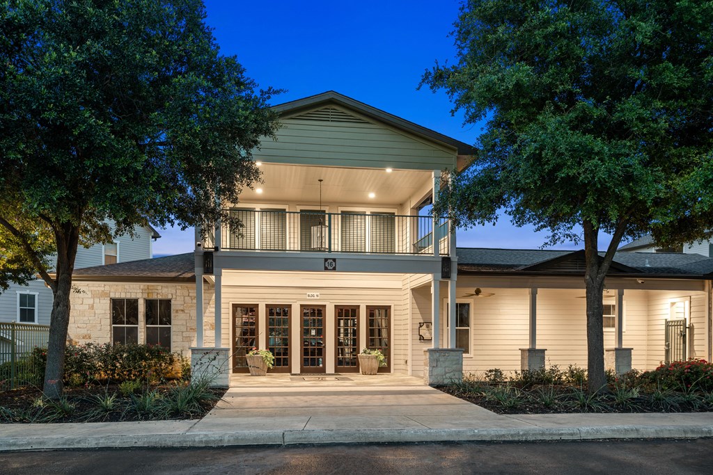 West Oaks Apartments San Antonio