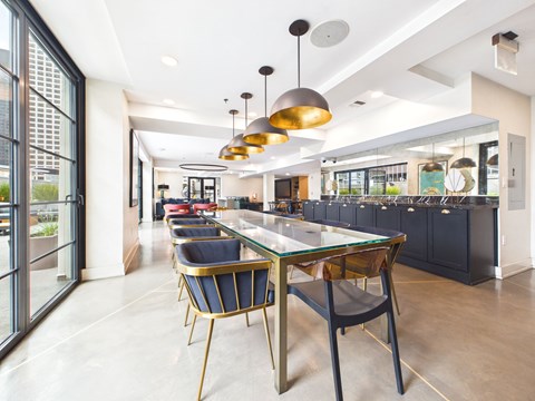 727 West 7Th Street Studio-3 Beds Apartment for Rent