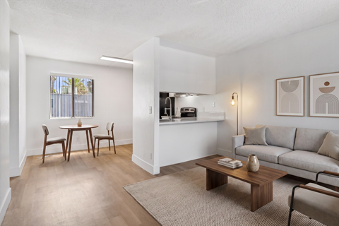 1037 Peach Ave Studio-1 Apartment for Rent