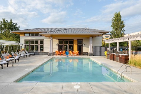 206 Swimming Pool
