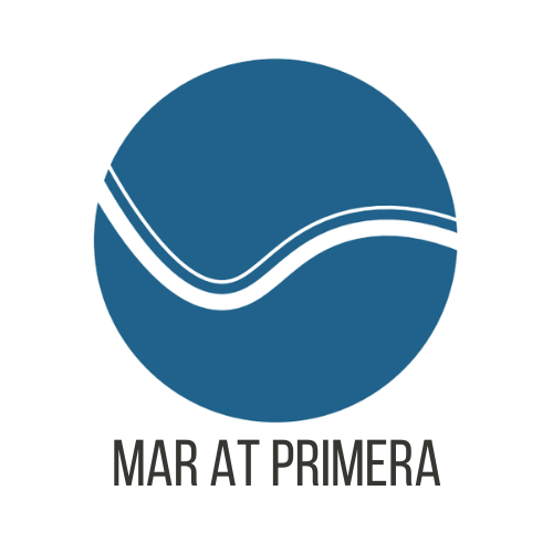 A blue circle with a white line and the words "MAR AT PRIMERA" below it.