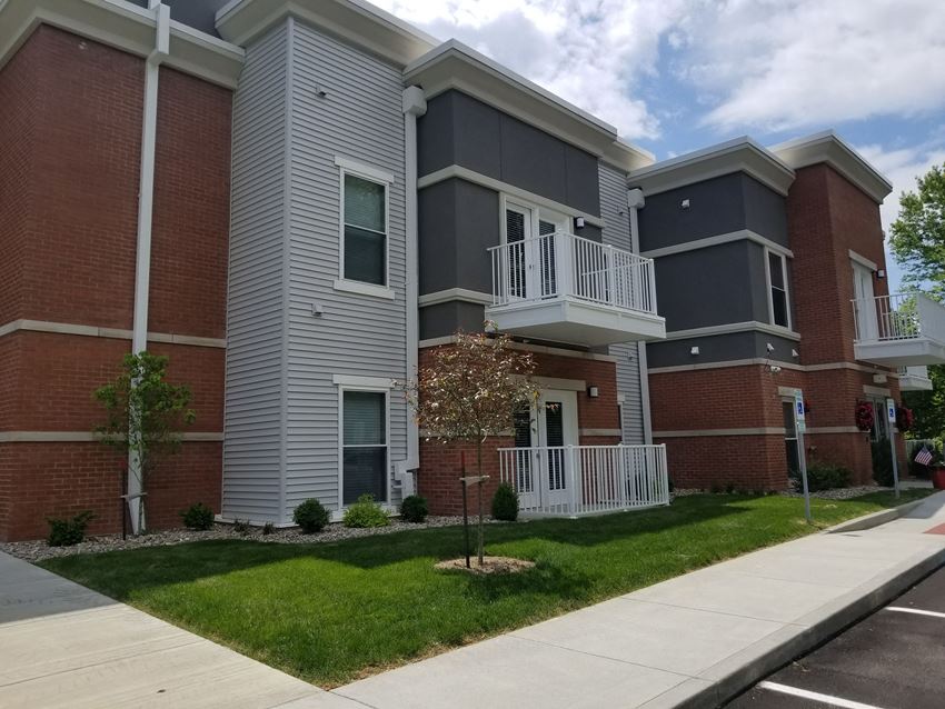 Corydon School Senior Lofts Apartments, 600 E. Chestnut Street, Corydon
