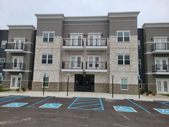 420 S.E. 10Th Street 2-3 Beds Apartment for Rent