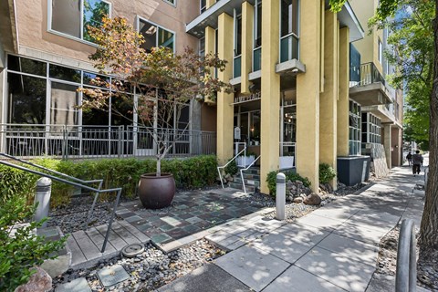 753 Alma St Studio Apartment for Rent