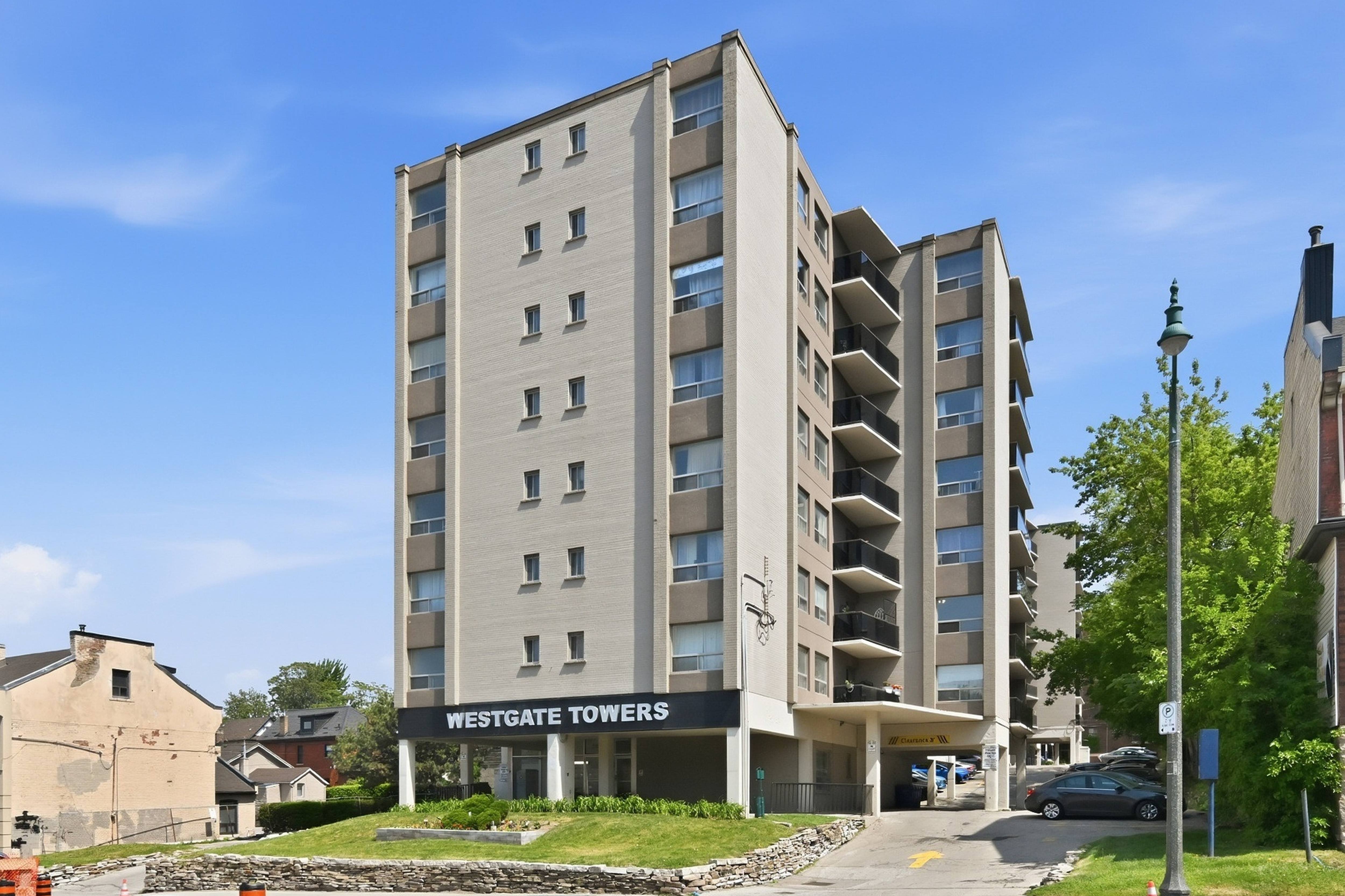 2 bedroom apartment - Westgate Towers II, Hamilton - unit 605B 4