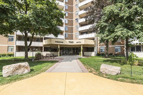 The front of a building with the number 760 on it.