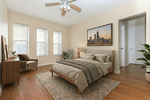 Bedroom at Sheridan Park, Chicago, 60640