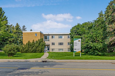 10850 Mcqueen Rd NW Studio-2 Beds Apartment for Rent
