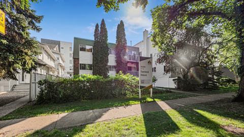 10309 117 Street NW 2 Beds Apartment for Rent