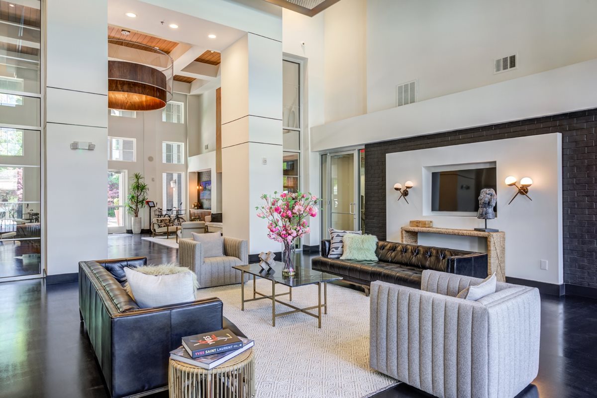 The Everly At Historic Franklin Apartments
