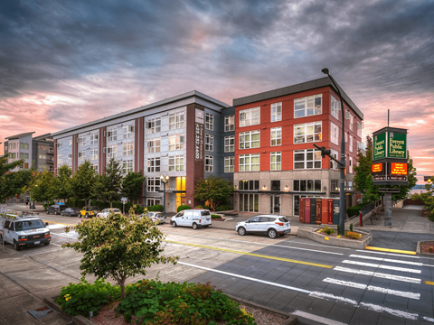 2720 Hoyt Ave. Studio Apartment for Rent
