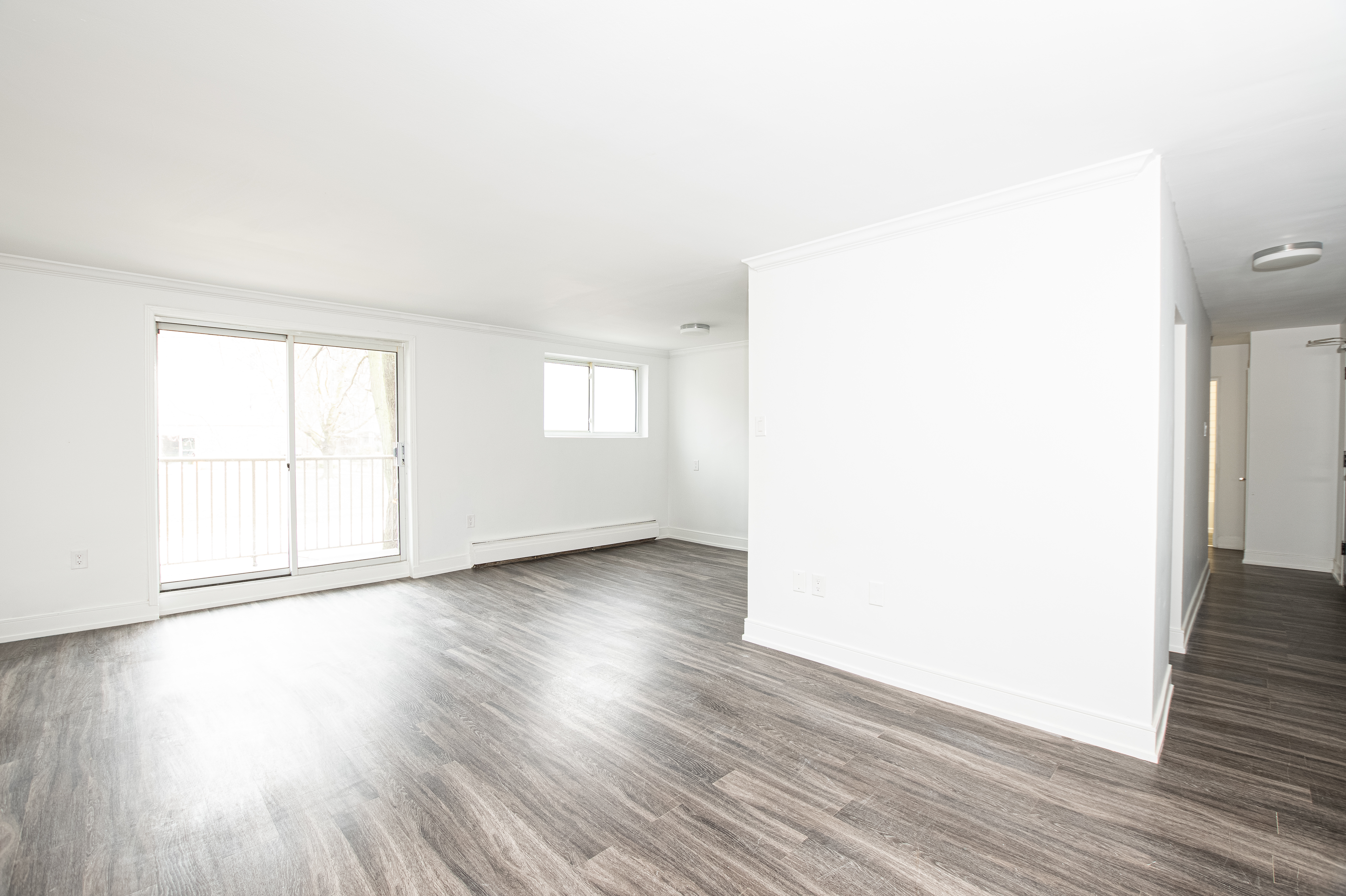2 bedroom apartment - Connaught Place, London 2