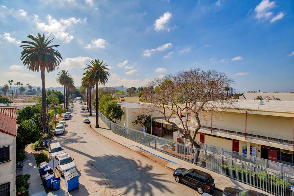 Street View at Catalina West Adams, Los Angeles California