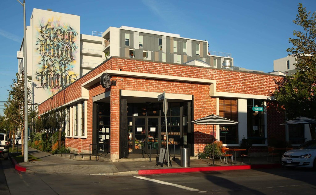 Neighborhood at The Geffen, Los Angeles, 90038