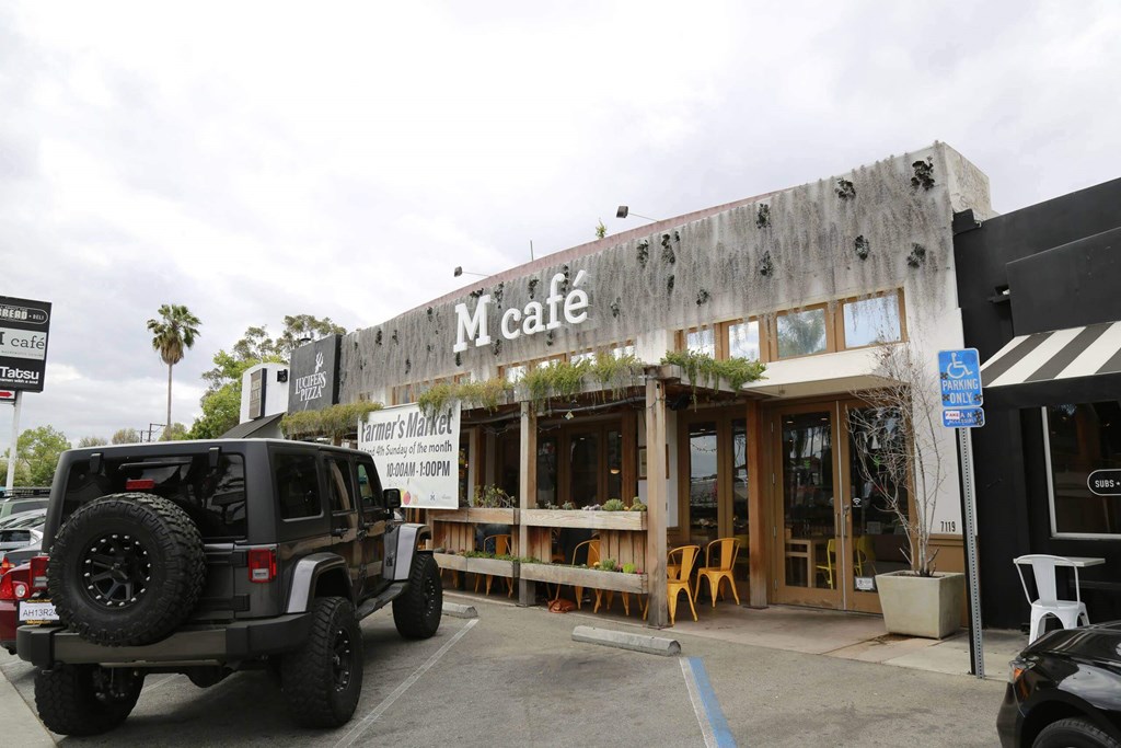 Neighborhood Cafe And Bar at The Geffen, Los Angeles