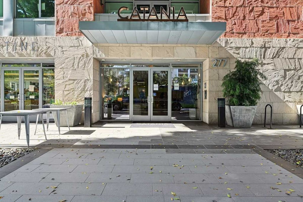 Entrance View at Catania, Pasadena, CA 91105