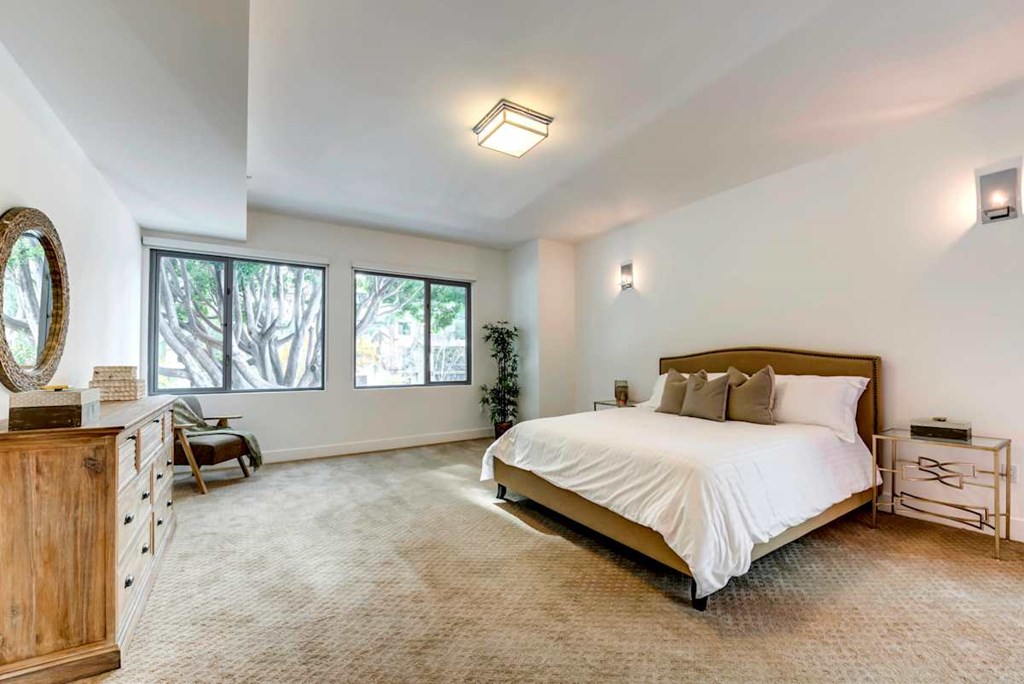 Gorgeous Bedroom at Catania, Pasadena, CA