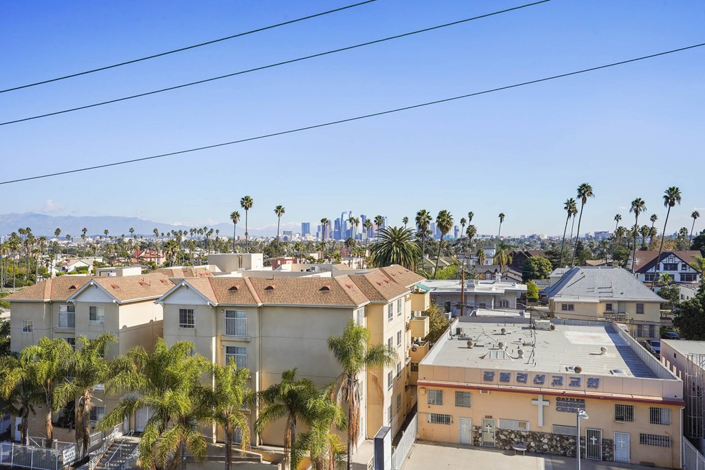 Community View at 2221 S Western, Los Angeles, CA