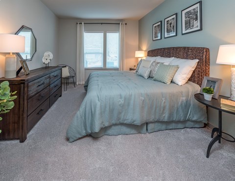 2010 E President St Studio-2 Beds Apartment for Rent
