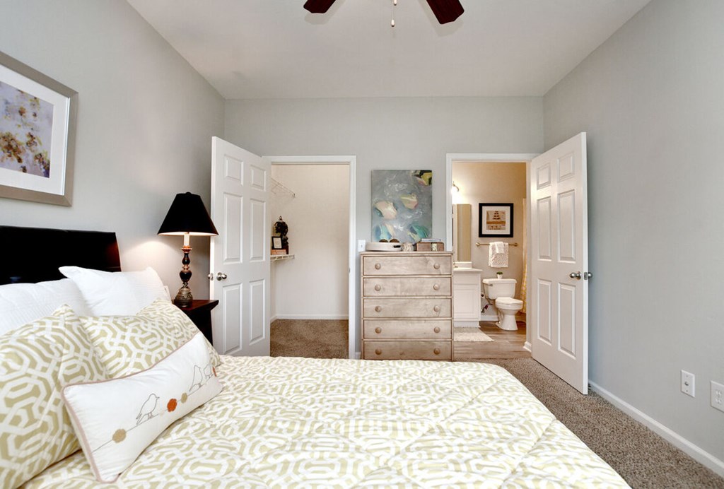 Large Bedroom at Braxton Woods Lake, South Carolina, 29607