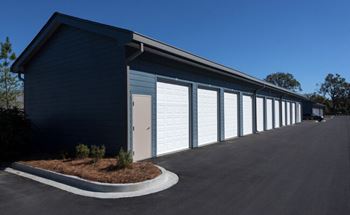 Universally Attached Garages at Mariner Grove, Savannah, GA, 31404