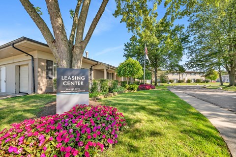 5955 Edinburgh St. 1-2 Beds Apartment for Rent