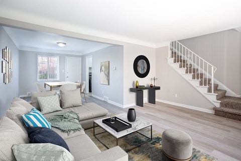 15421 James St. 1-2 Beds Apartment for Rent