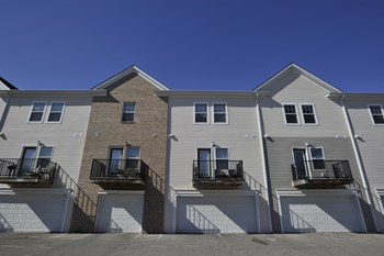 1495 North Webster 1-3 Beds Apartment, Townhouse, Affordable for Rent - Photo Gallery 6