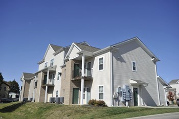 1495 North Webster 1-3 Beds Apartment, Townhouse, Affordable for Rent - Photo Gallery 11
