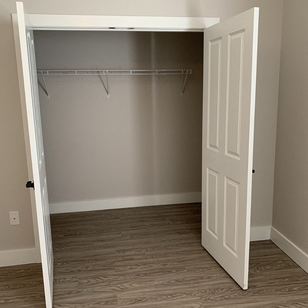 revere closet