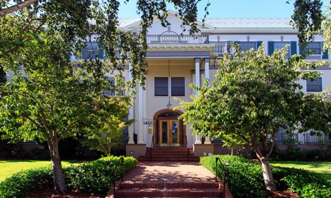 Main Entrance to Vintage Building