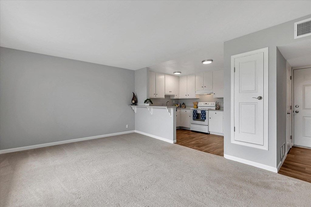 Dining bar with kitchen view