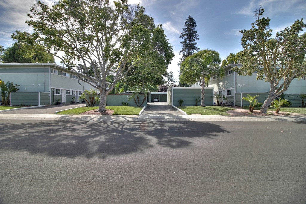 720-738 Sutter Townhomes