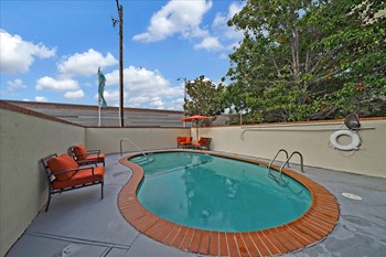 420 N Bayshore Boulevard Studio Apartment for Rent - Photo Gallery 6