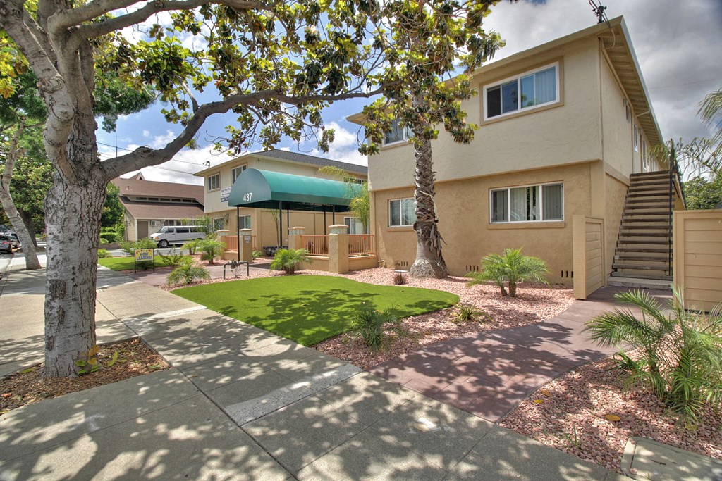 Building exterior at South Mary Place, Sunnyvale, 94086