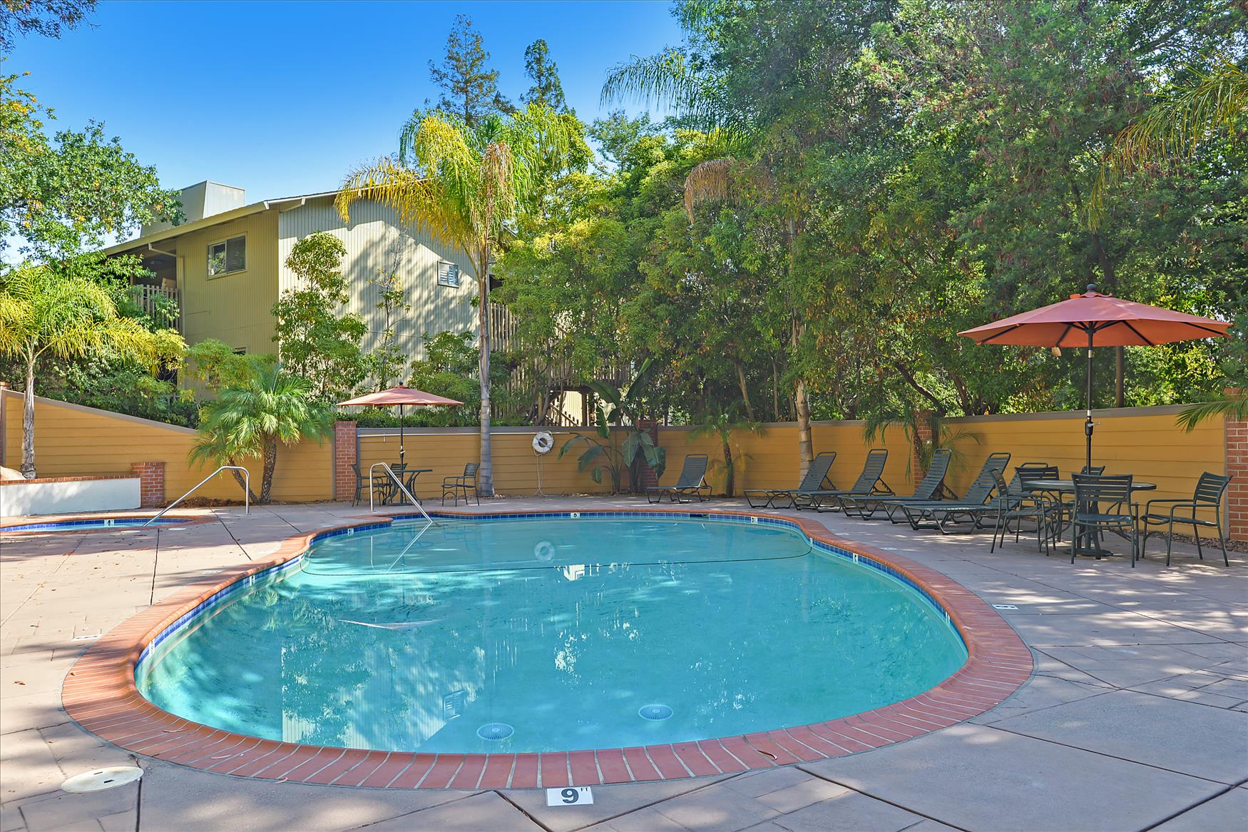 Sharon Grove Apartments