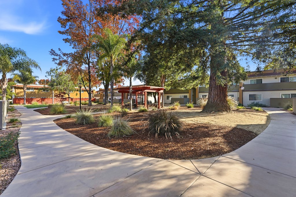 Casa Alberta Apartments