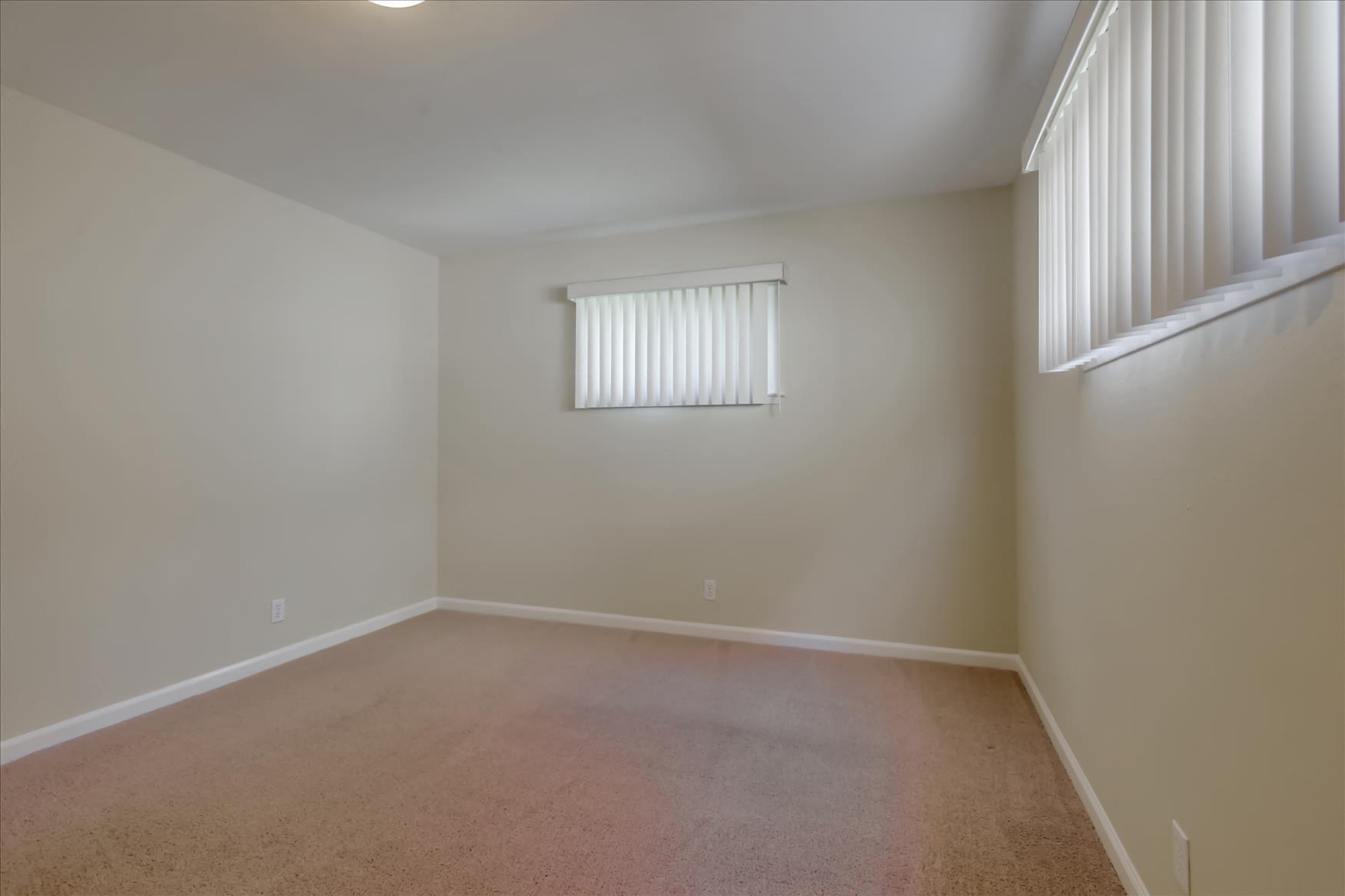 Middle Park Apartments